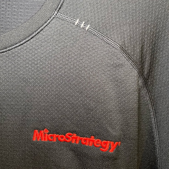 🆕NWT Men’s Lululemon Metal Vent Black Short Sleeve Shirt (small) - Picture 2 of 7